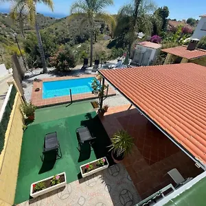 villa-la-paz.1costadelsol.com/